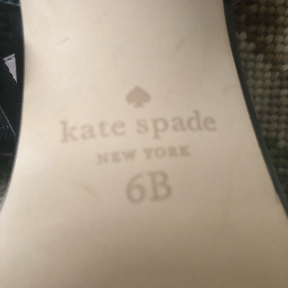 Kate Spade ankle strap shoe. - Picture 6 of 6